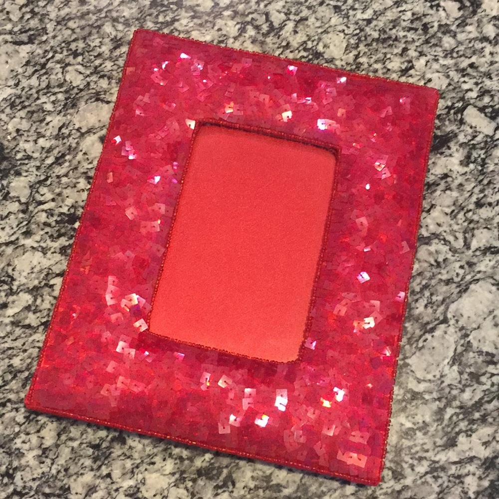 Red 4 x 6 Sequin Frame